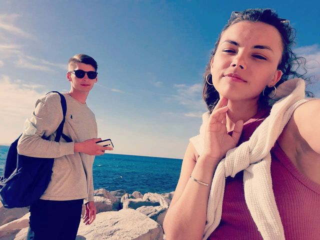 suicideun1corn в LOOKY. . null