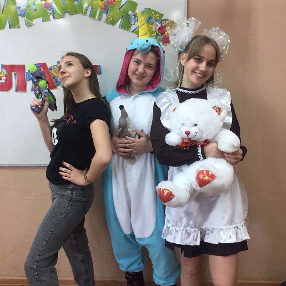 nakondratenk в LOOKY. . День детства. 11 кла...