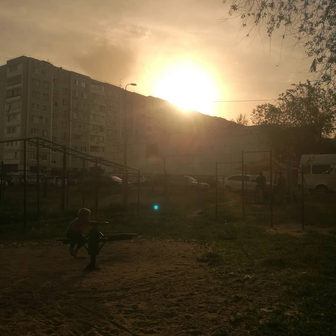 _mika_ell_ в LOOKY — У радости всегда друзей полно, но в тот момент, когда в душе