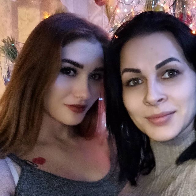 kuzhelevae в LOOKY. . С днем рождения крас...