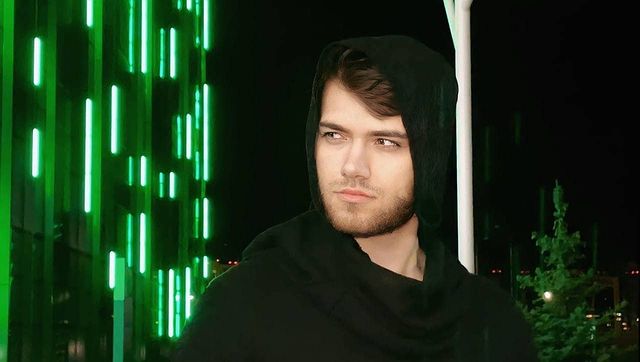 mr.viliar в LOOKY. . Только ситхи все воз...