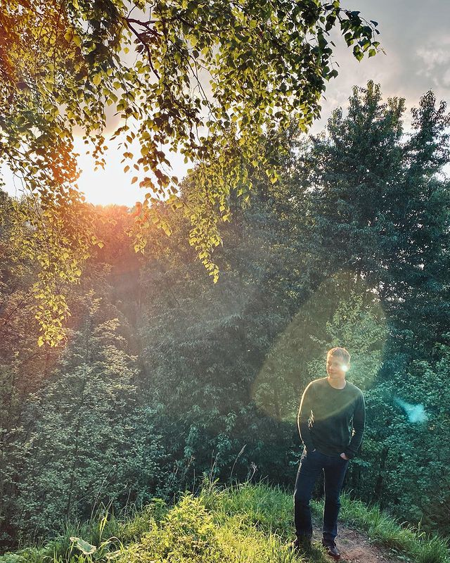 n0vex в LOOKY. #лес,#вечер,#закат,#forest,#evening,#sunset,#солнце,#ярославль,#yaroslavl,#russia,#ussr,#stalin,#lenin,#kremlin,#redsquare. #лес #вечер #закат #...