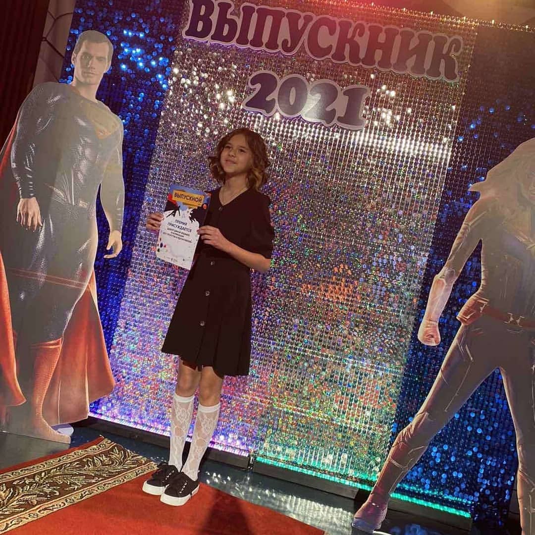 aigylya_dav in LOOKY. #выпускной))). #выпускной)))