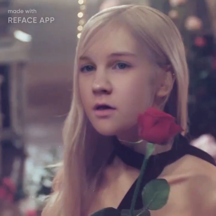 __.kiss.kissaa in LOOKY. . null