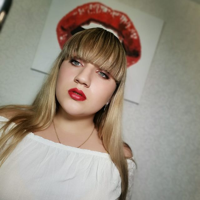 berezhanskaya_makeup_32 в LOOKY. #Сам_себе_визажист,#БережанскаяКристина,#Брянскмакияж,#КурсСамСебеВизажист,#урокимакияжа,#визажистбрянск,#макияжвбрянске,#обечениемакияжубрянск. Итоги курса #Сам_себ...