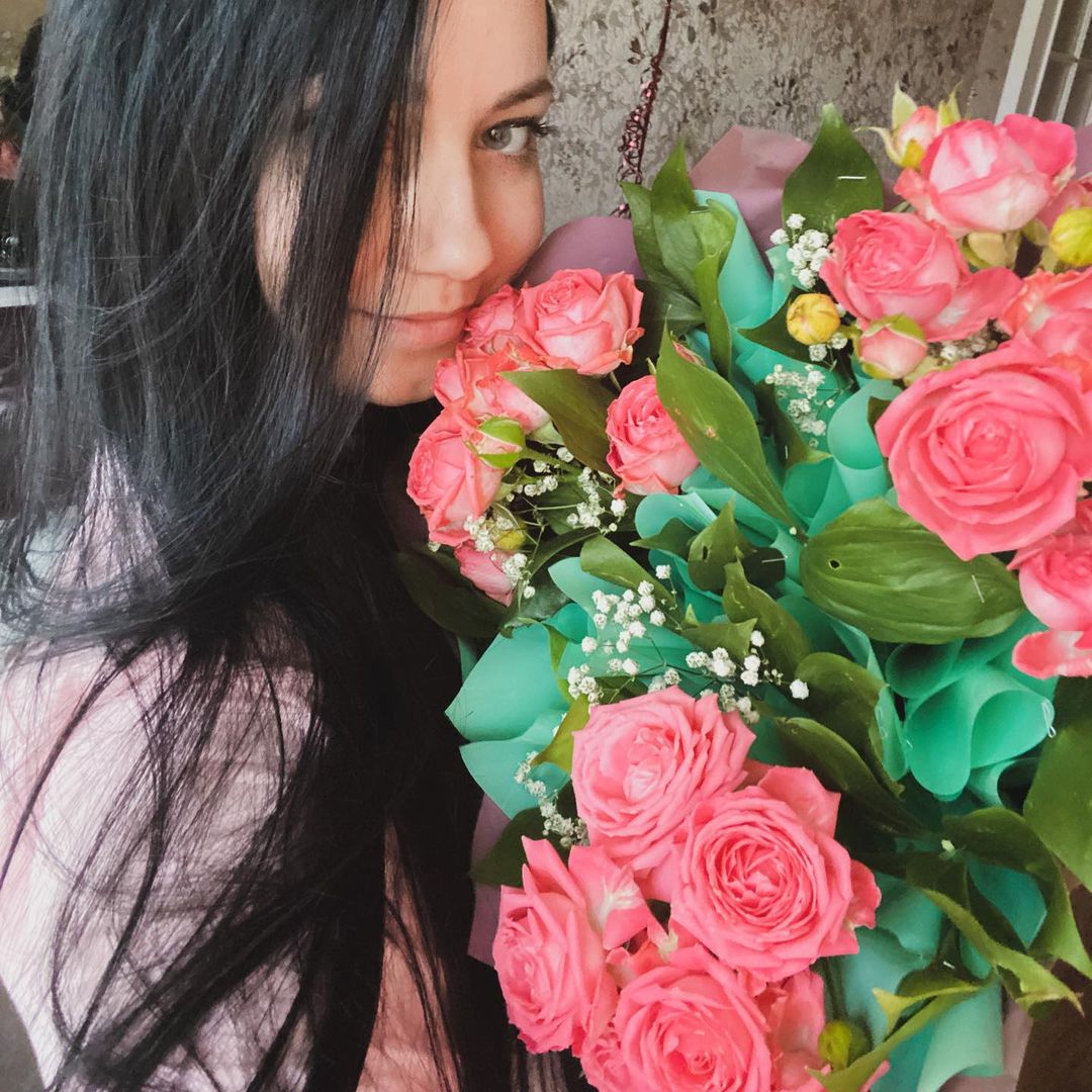 ekaterinakair в LOOKY — Каждая девушка любит цветы🙈