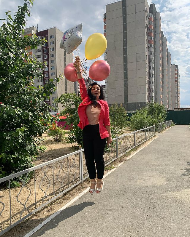oli_bybina в LOOKY. . Полетела 🙃в Новый г...