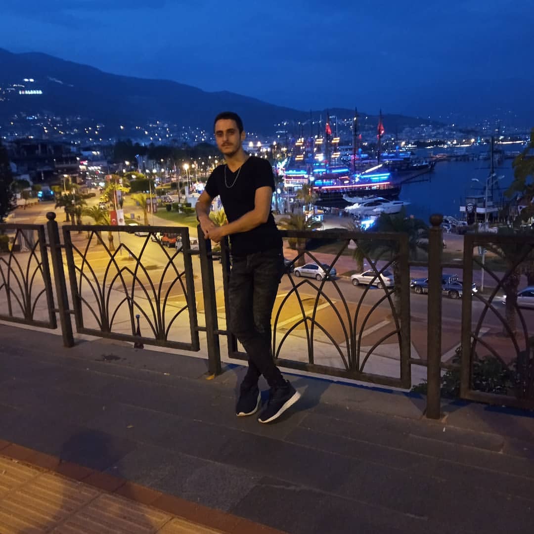 Erkek Olmak Alınyazısı Olabilir Ama Adam Olmak Nasip İşidir....