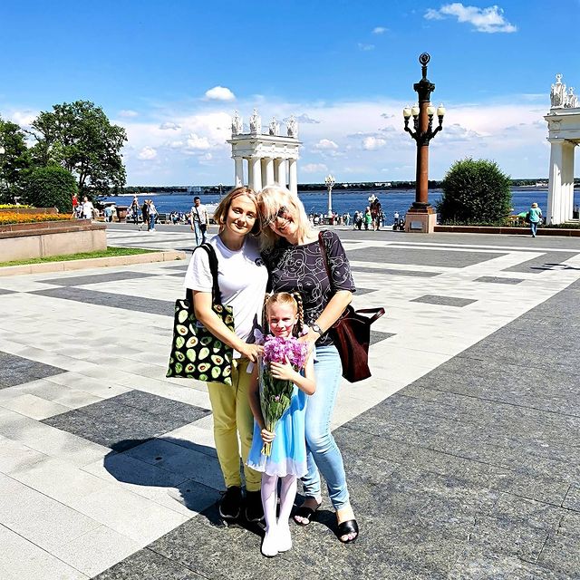 myrtilles__ в LOOKY. #ДеньРоссии,#Сашамоя. Танцевальный клуб "Д...