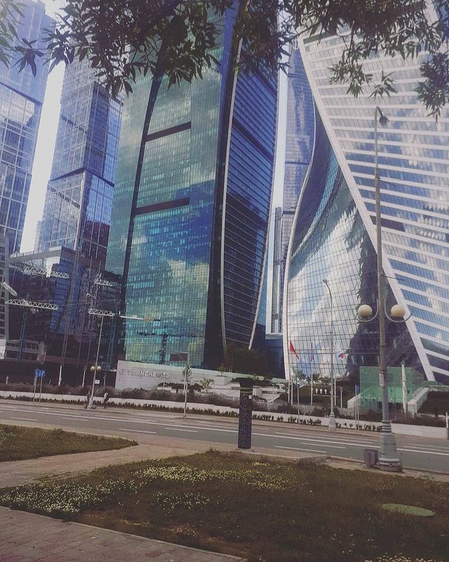 ekaterina_horeva27 в LOOKY. . Я видел в сумерках д...