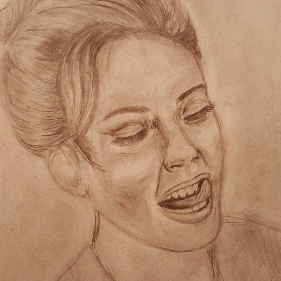 paveltruliaev в LOOKY — #рисунок #красиво #карандаш  #портрет