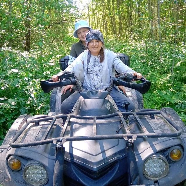 ksukhaliullina в LOOKY. . Хорошо в деревне лет...