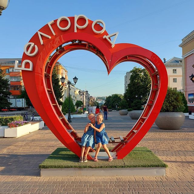 medvekoshka в LOOKY. #белгород,#кафепаровоз,#употапыча,#кафеалисавстранечудес,#отпуск2021,#летоэтомаленькаяжизнь,#моилюбимые,#близкиелюди. Вчера была прекрасна...