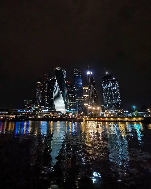deringusha в LOOKY. . null