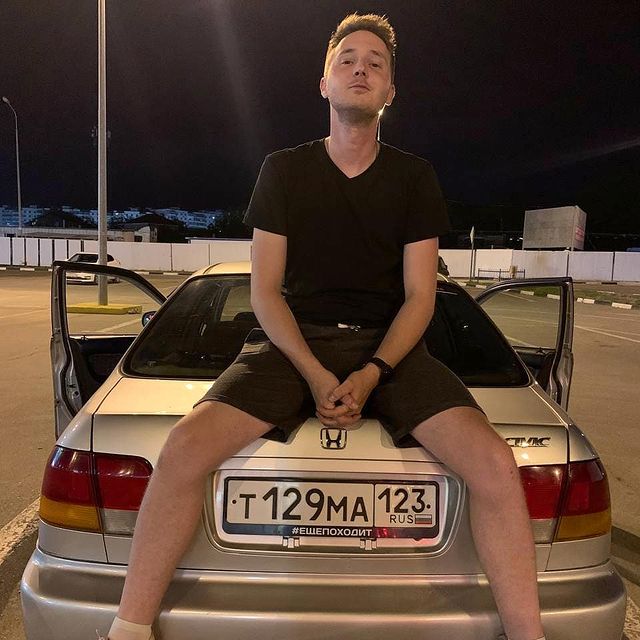 mr_andy94 в LOOKY. . 🤔