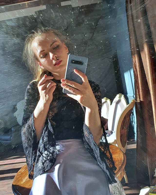 bellery_roiter в LOOKY. #friends,#love,#blond,#beautiful,#beautiful,#girls,#russiagirl,#dance,#kpop,#exo,#exol,#happy,#coverdance,#dance,#makeup. Не нравится

#friend...