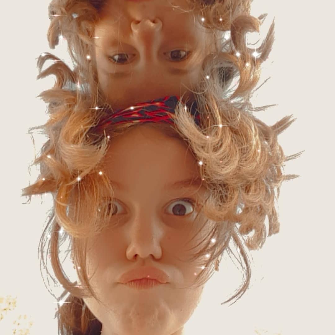 arinaaa_gamer in LOOKY. . Столько фото...не ку...