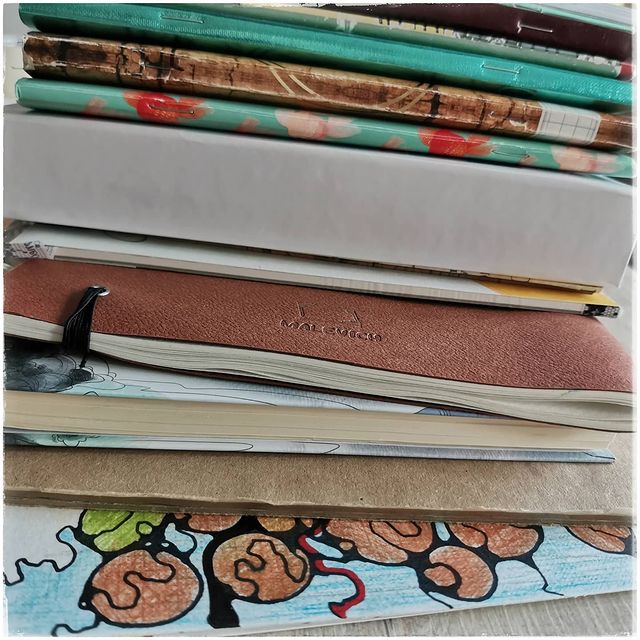 J в LOOKY. #art_diary_mk. Пока другие готовят ...