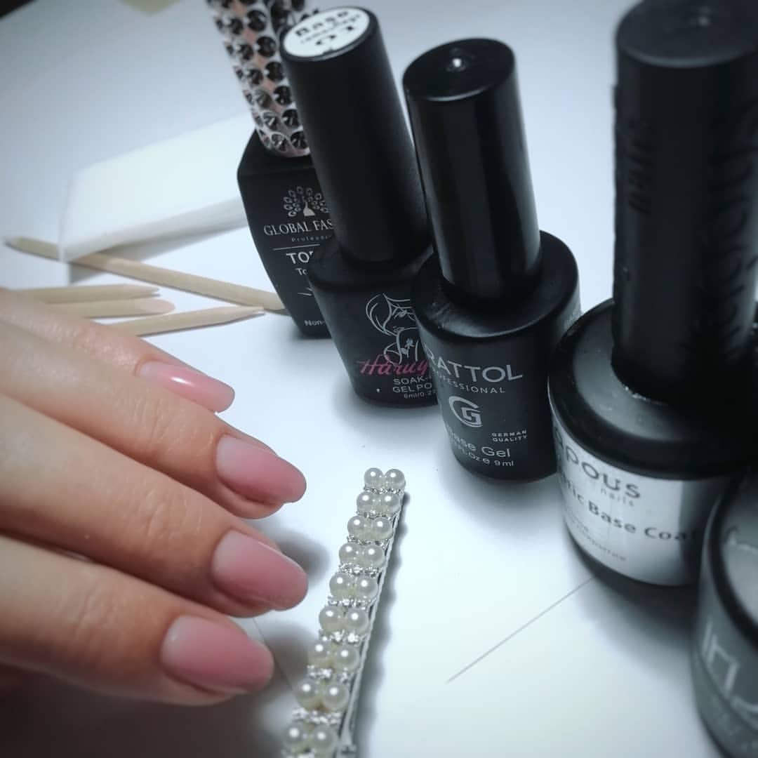viktorija.nail in LOOKY. . НУЖЕН ЛИ ОТДЫХ ОТ ГЕ...
