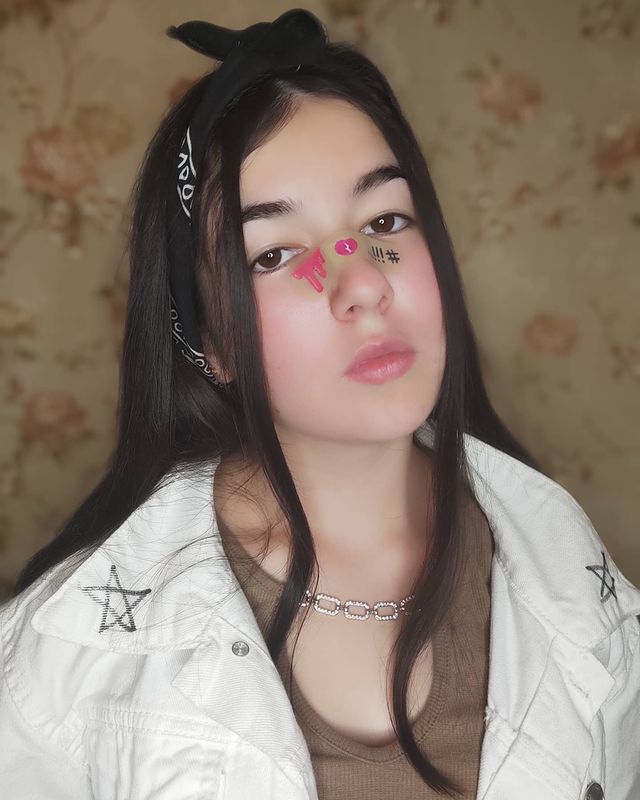 yuana_me8 в LOOKY. . Мы делаем плохие вещ...