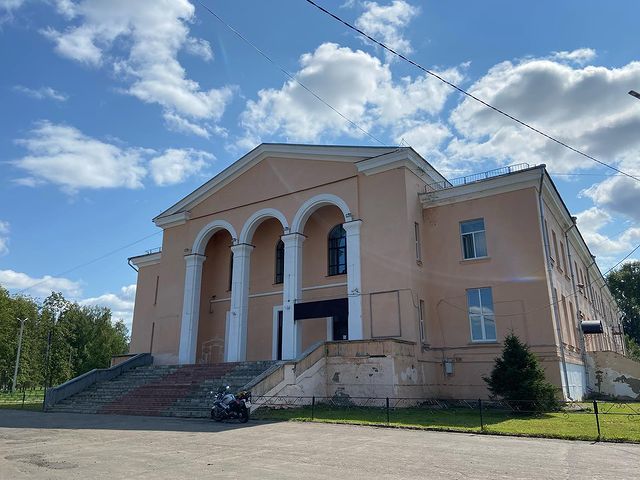 alex.post.travel в LOOKY. #котлас,#архитектура,#мотопутешествие,#kotlas,#mototravel,#vfr800,#architecture. Чуть не забыл про аб...