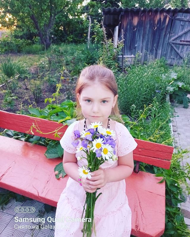 yulya.permyakova в LOOKY. #моядевочка❤️,#моевсе💞,#моямаленькаяпринцесса👑,#этолюбовь💙,#счастьевмелочах💫✨,#счастьеесть✨. #моядевочка❤️ #моевс...