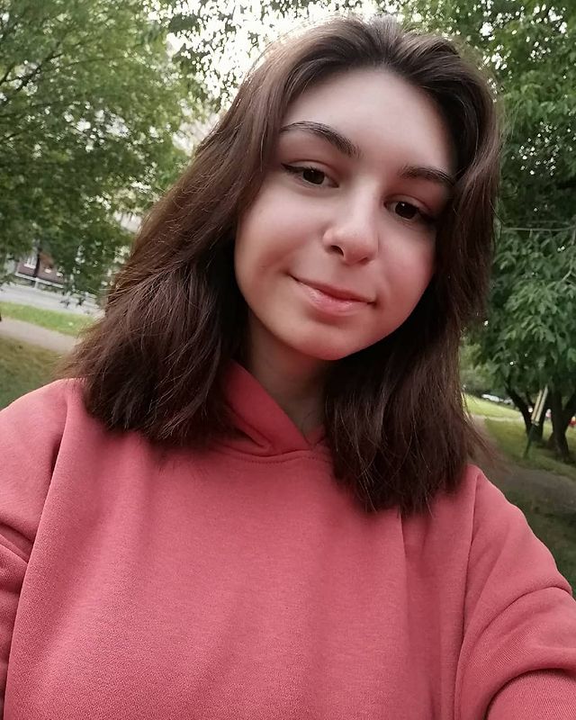 _._.lizx._._ в LOOKY. . Давно прозвенел посл...