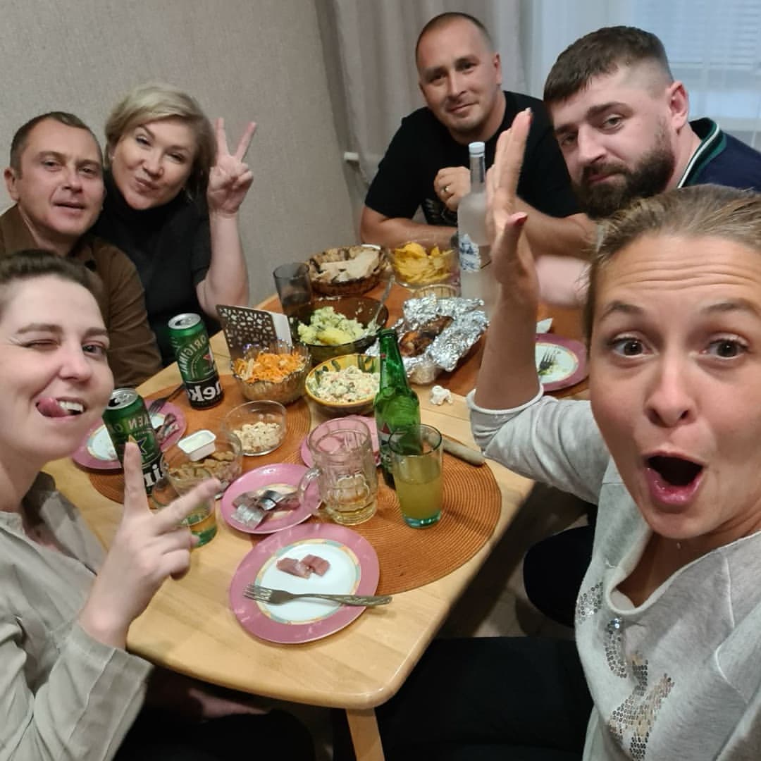 lenusichka_82 в LOOKY — Вот такая радостная встреча после отпуска,#друзья❤️ #родня❤️