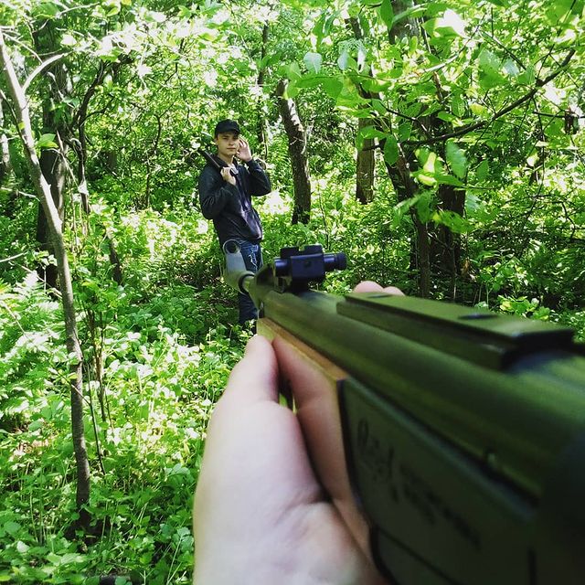 dmitriy_barinov.1 в LOOKY. . Охотимся на социал-д...