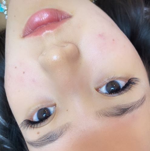 probeauty_ykt in LOOKY. #ресницыякутск,#якутск,#якт,#ykt,#мастерпоресницам,#ресничныймастер,#ресничнаяфея. Изгиб М, эффект «Лис...