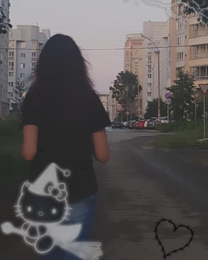 этот город прекрасен.
но особенно он прекрасен тогда, когда ты понимаешь, что здесь твоё новое начало.🥀🌹