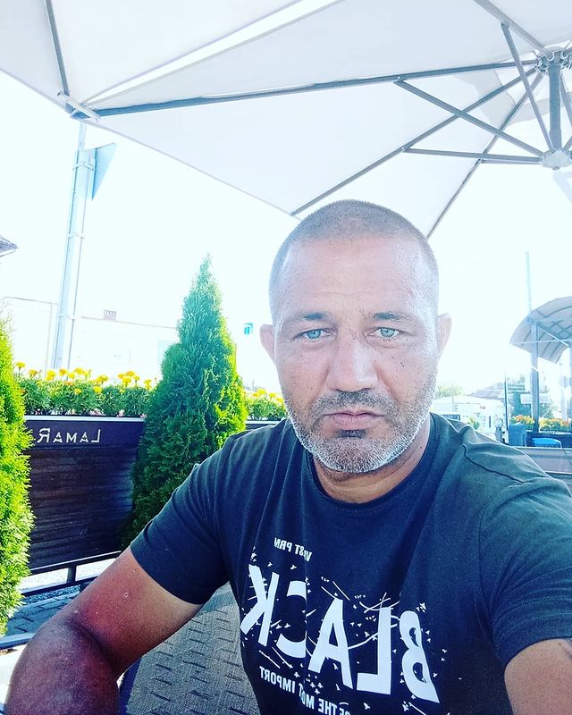 vladimirf1978 в LOOKY. . null