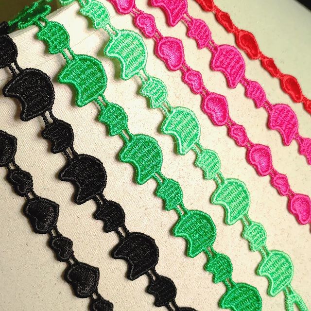 annasintez.patch.art в LOOKY. #вышивка,#браслет,#вышитыйбраслет,#браслетназаказ,#фенечки,#краснаянить,#сердце,#кошки,#украшения,#вышитыеукрашения,#друзьям,#творчество,#искусство,#москва,#россия,#embroideryart,#embroidery,#annasintez,#gift,#present,#подарок,#подарки,#любовь,#звери,#звериныйпринт,#цветныебраслеты,#jewelry,#bracelet. Самые хитовые дизайн...
