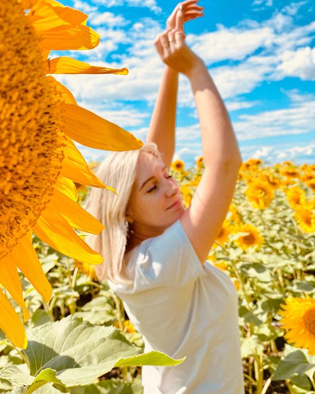 tane4ka_katysheva в LOOKY. . 🌻🌻🌻