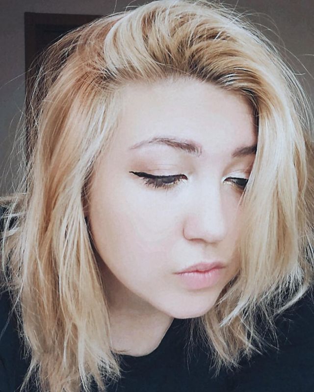 victoria_212_ в LOOKY. . Работаю почти месяц....