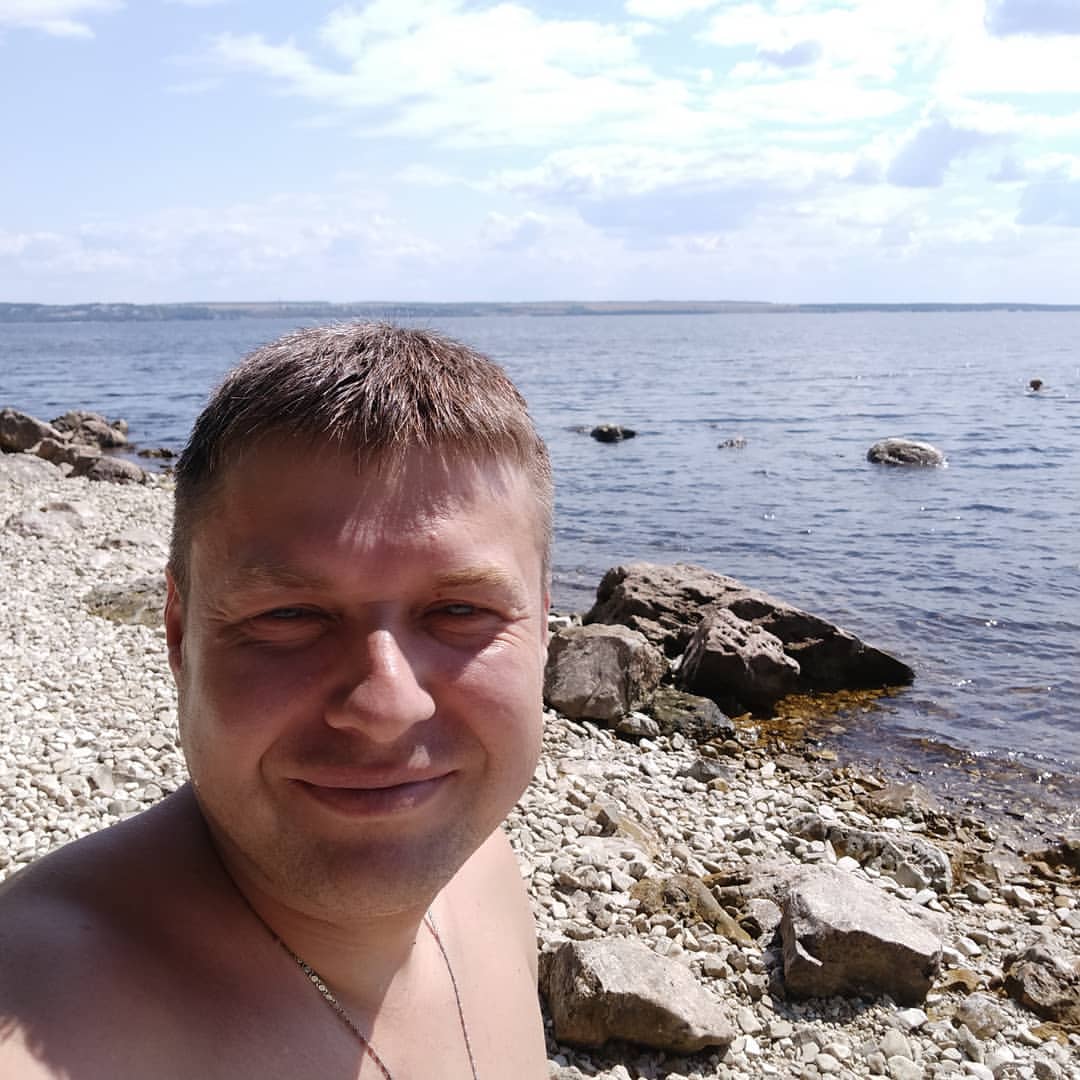 Небольшой отдых на пляжике возле водозабора)