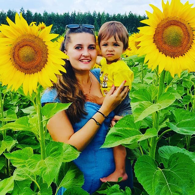 sounen.l.a в LOOKY. #подсолнухи🌻,#вместе,#сыночек,#тат-лака,#россия🇷🇺,#лето2021. #подсолнухи🌻 #вмест...