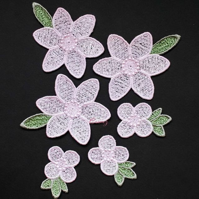 annasintez.patch.art в LOOKY. #цветок,#цветы,#аппликацияцветок,#нашивкицветы,#вышитыецветы,#украшениевечернегоплатья,#декорплатья,#ремонтодежды,#красиваявышивка,#цветочнаякомпозиция,#цветыввышивке,#цветынаплатье,#свадебнаявышивка,#свадебноеукрашение,#свадебныйдекорплатья,#цветыдлясвадебногоплатья,#вышивканаплатье,#flowers,#appliqueflowers,#patchflower,#материалыдлятворчества,#миррукоделия,#материалыдлярукоделия,#вставки,#кружево,#кружевныевставки,#кружевныецветы,#friends,#annasintez. Пора выпускных прошл...