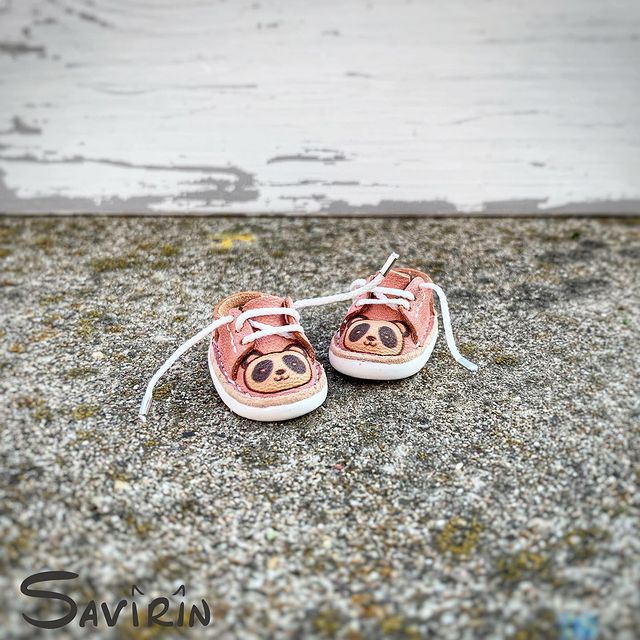 savirin в LOOKY. #latiyellow,#irrealdoll,#mzzm,#dollshoes,#Latishoes,#miniatureshoes#dollhobby#dollshoesthailand,#latidollthailand,#latiyellowthailand,#bjddollthailand,#dollthailand#luke,#lukelulu,#lukeluludoll#lukeandlulu,#bjd,#bjddoll,#toyboy,#mzzmdoll,#mzzm,#mzzmcollection,#mzzmahha,#mzzmclothes,#тапкискотиками#длякукол#catgram. Полуботинки подходят...