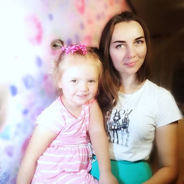 viktorija.nail в LOOKY. . СЕМЬЯ ИЛИ КАРЬЕРА?

...