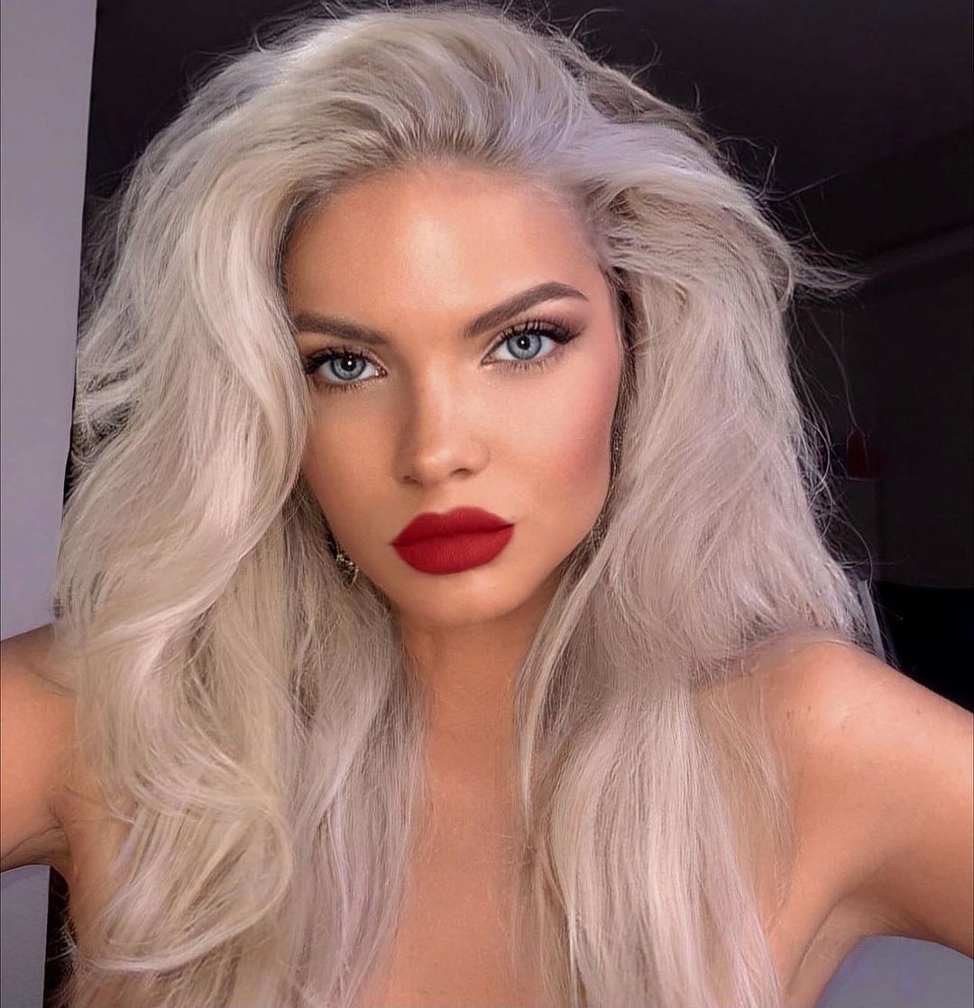 vladimir_pavlove в LOOKY — Блонд для потрясающей @jenikach 

#blonde #блондспб #парикма