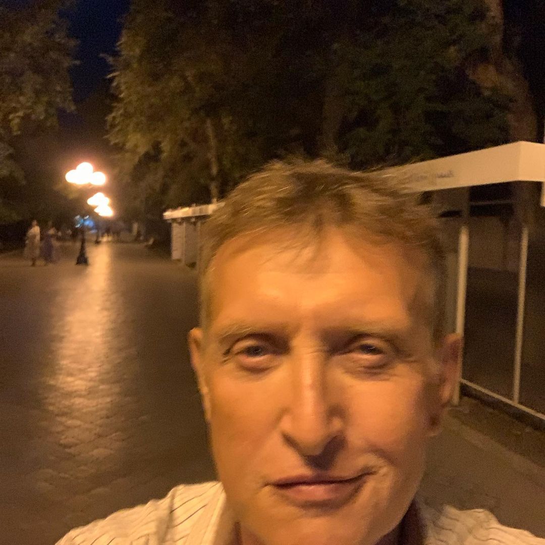 kryuchkov4945 in LOOKY. . null