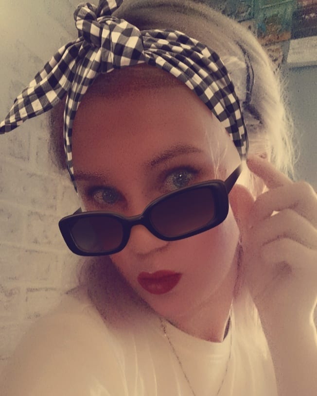 __.kiss.kissaa in LOOKY. . Дело было в свободну...