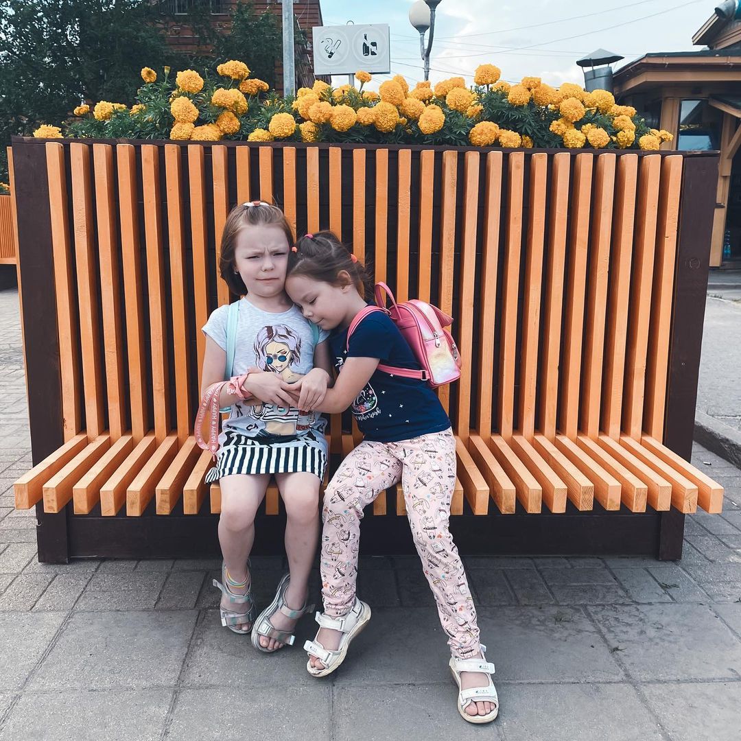 _olgasmirnova_ в LOOKY — Систер🤗🥰
#дети#девочки#сестры#моидети#ямама#дваждымама#сча