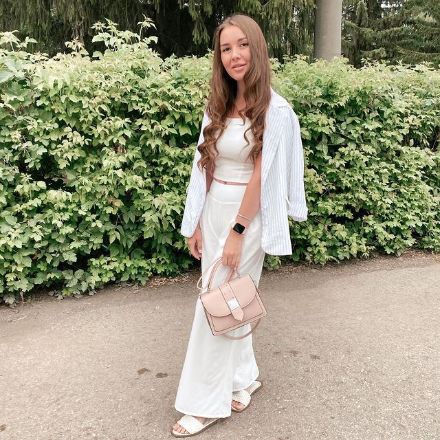 bronnikova94 в LOOKY. . null