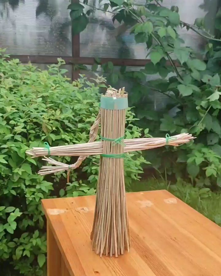 deltawatch_official в LOOKY. #кукла,#кукластригушка,#танцующаякукла,#снтфобос,#нефëдовскиедачи,#своимирукамислюбовью,#своимируками,#своимируками👐,#russmade,#maderuss,#Δwatch. Танцующая кукла-стри...
