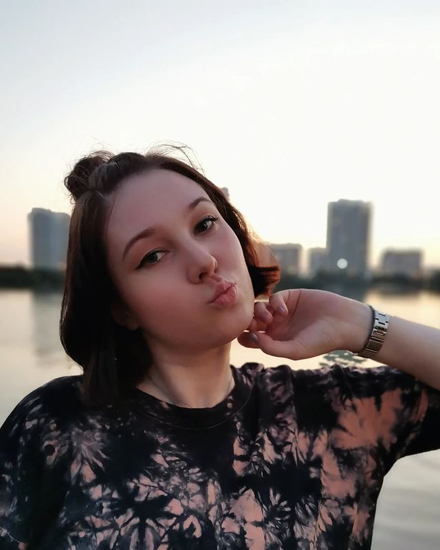 deringusha в LOOKY. . null
