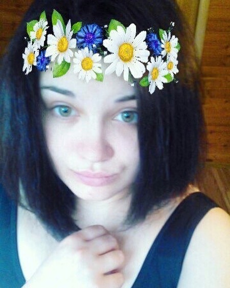 angelochek1402 в LOOKY. . Лишь тот способен до...