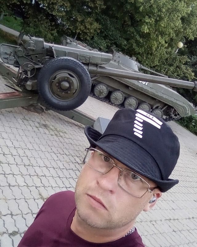 vitaliadukhanin в LOOKY. . null