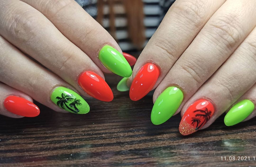 nadins_nail